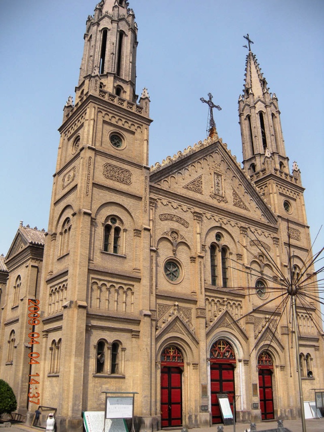 哥德式的天主教堂