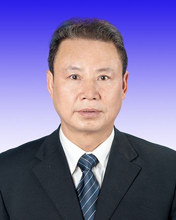 李群林 李群林