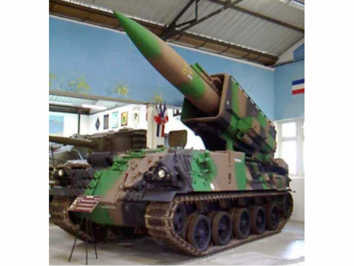 AMX-30普魯東地對地飛彈車