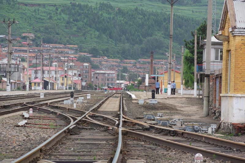 運行了一百多年的綏滿鐵路穆稜火車站