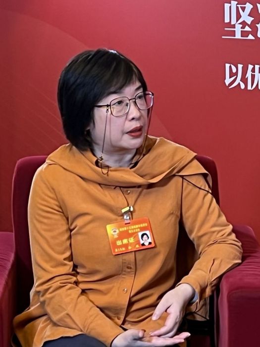 徐敏(四川方所文化創意有限公司總經理) 徐敏(四川方所文化創意有限公司總經理)