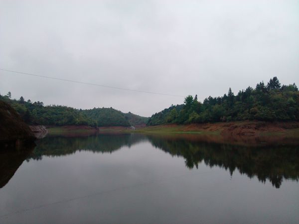 岸下村(湖南省郴州市安仁縣坪上鄉下轄村) 岸下村(湖南省郴州市安仁縣坪上鄉下轄村)