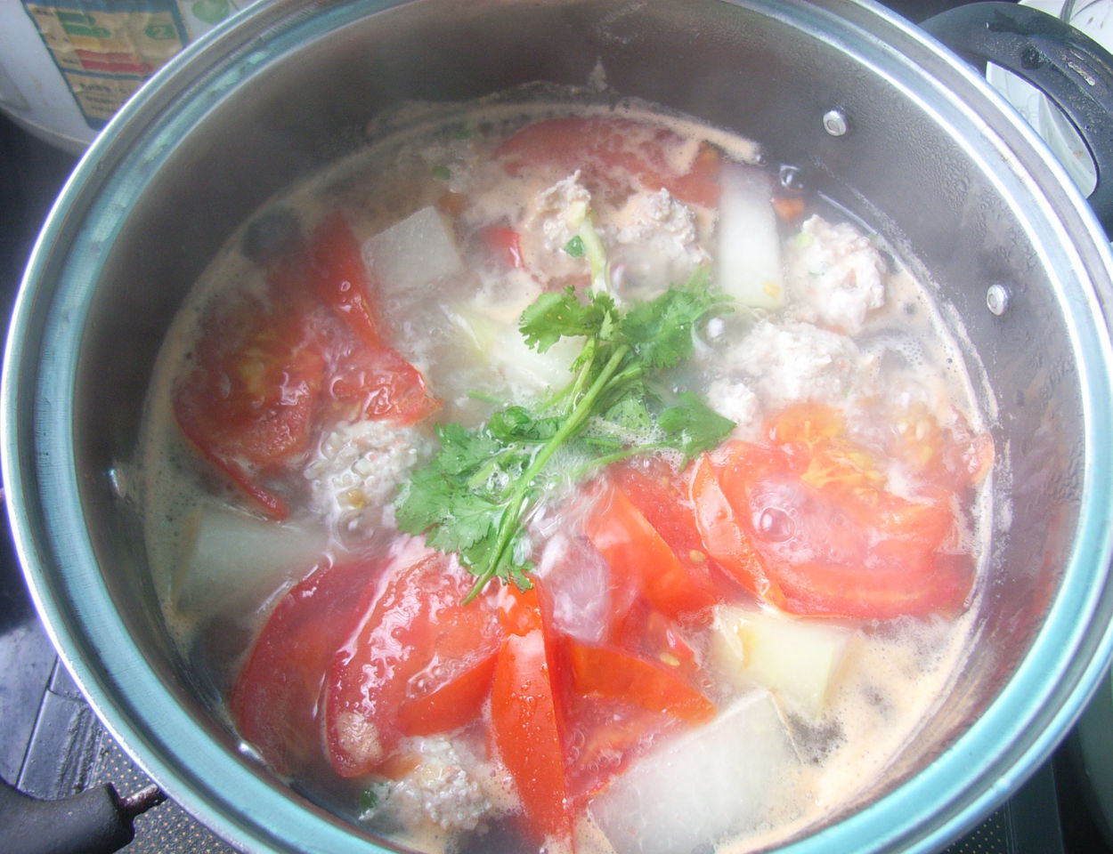 冬瓜番茄丸子湯