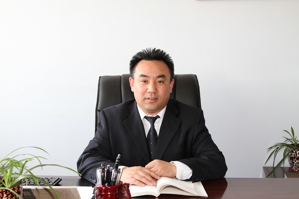 王勇(長春市第二十九中學教科研主任、教學副校長)