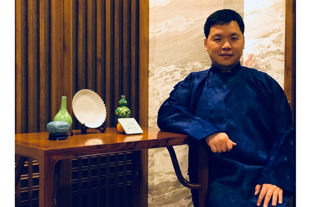 何維(中國傳統文化研究者) 何維(中國傳統文化研究者)