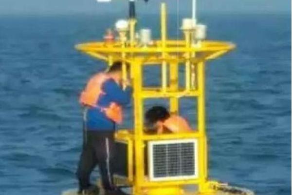 浮標體 浮標體