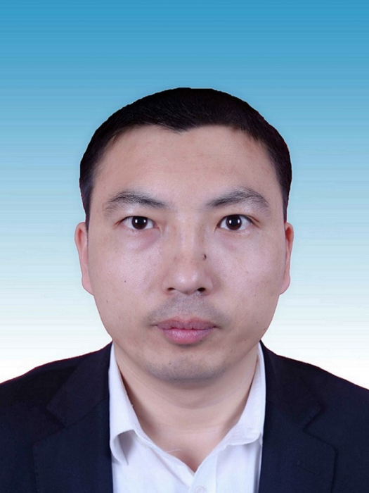 張博(山東省德州市夏津縣行政審批服務局黨組成員、行政審批保障中心主任) 張博(山東省德州市夏津縣行政審批服務局黨組成員、行政審批保障中心主任)