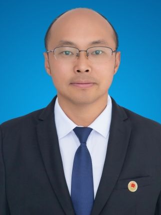 尹建華(雲南省昆明市呈貢區司法局黨組書記、局長) 尹建華(雲南省昆明市呈貢區司法局黨組書記、局長)