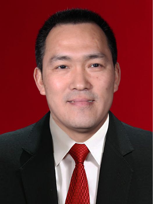 耿偉(湖北省十堰市鄖陽區教育局正科級幹部) 耿偉(湖北省十堰市鄖陽區教育局正科級幹部)
