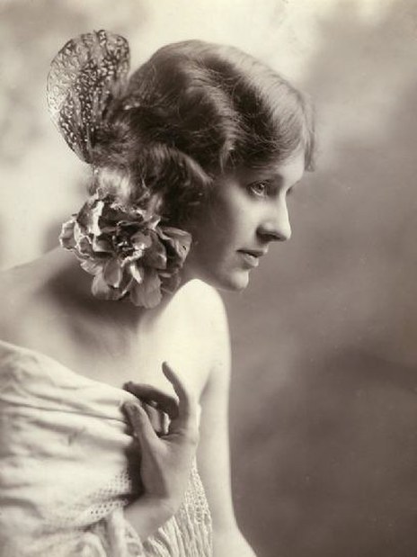 Marie Walcamp Marie Walcamp