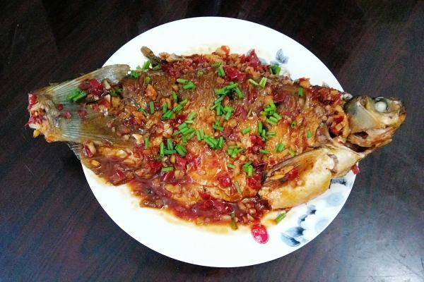 泡椒紅燒魚