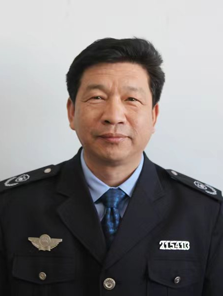 李國民(遼寧省葫蘆島市生態環境局建昌分局副局長) 李國民(遼寧省葫蘆島市生態環境局建昌分局副局長)