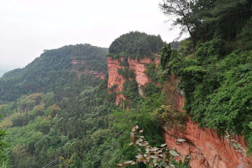 紅岩口(四川省富順縣兜山鎮境內的一處古蹟) 紅岩口(四川省富順縣兜山鎮境內的一處古蹟)