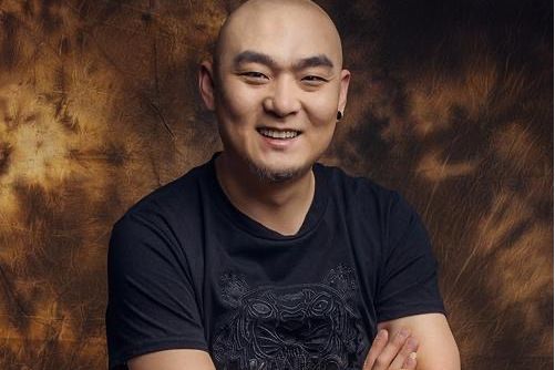 阿郎(山西民謠歌手) 阿郎(山西民謠歌手)