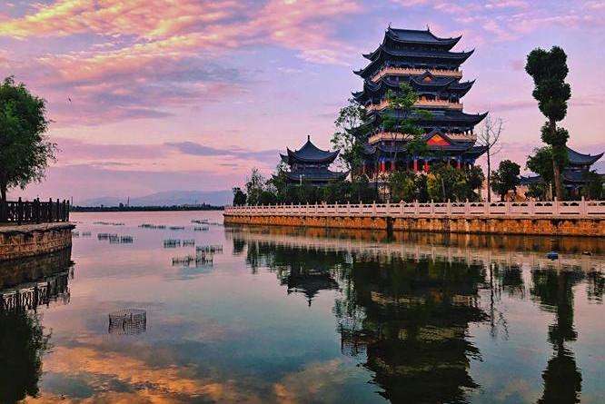清華湖