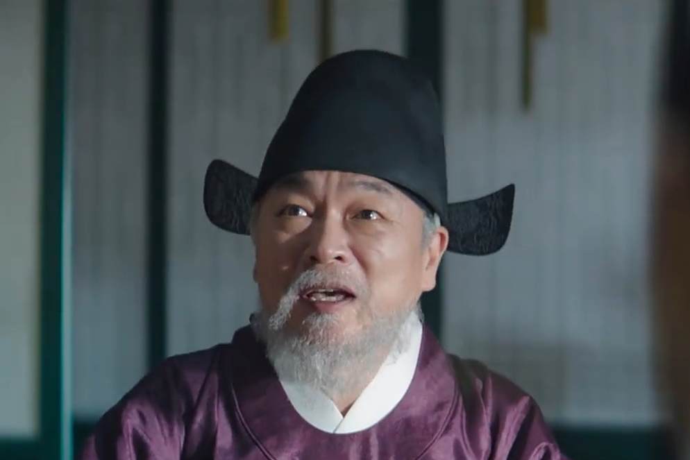 黃元亨(古裝劇《王后傘下》虛擬角色) 黃元亨(古裝劇《王后傘下》虛擬角色)