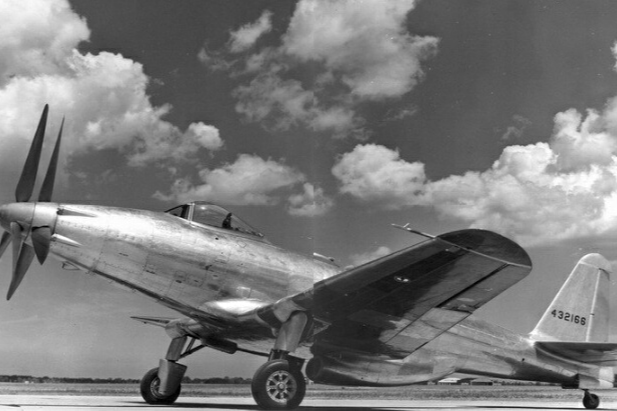 P-75戰鬥機