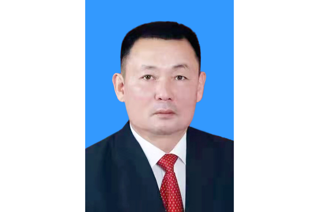 王成偉(鄭州市退役軍人事務局黨組成員、二級調研員) 王成偉(鄭州市退役軍人事務局黨組成員、二級調研員)