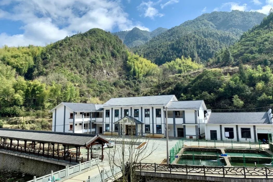 琚源村 琚源村