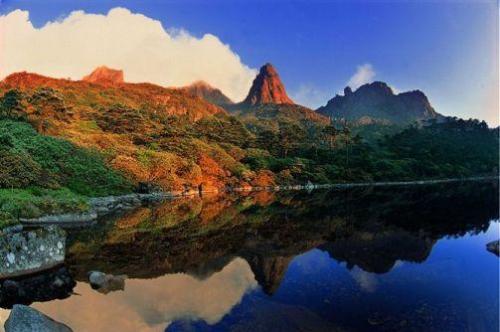 螺髻山旅遊景區