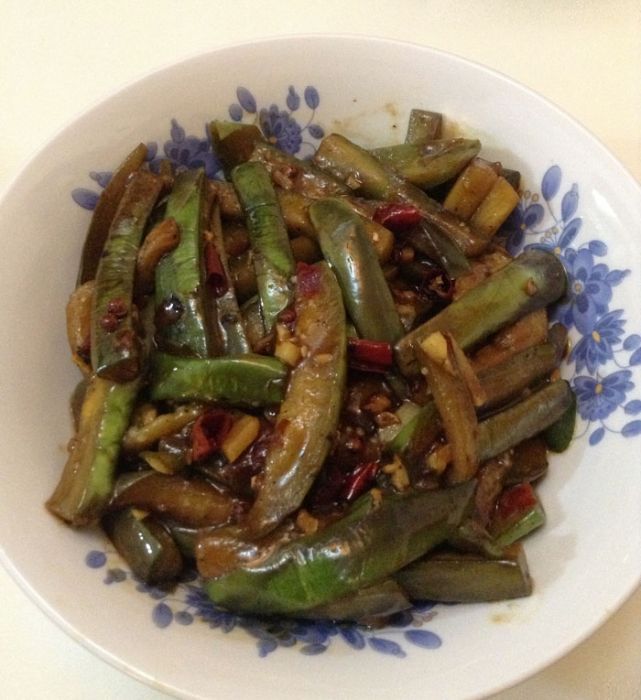炒青茄子 炒青茄子