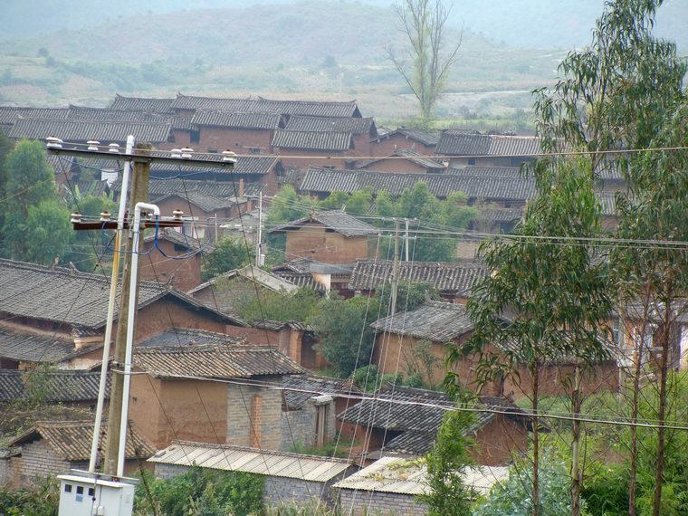 拖羅甸村 拖羅甸村