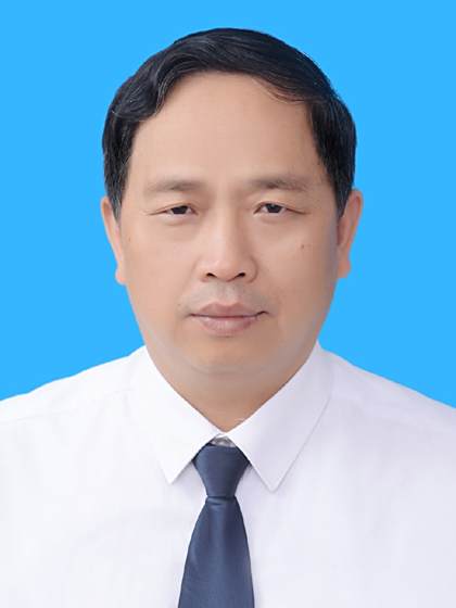 劉一飛(貴州省安順市平壩區交通運輸局副局長)