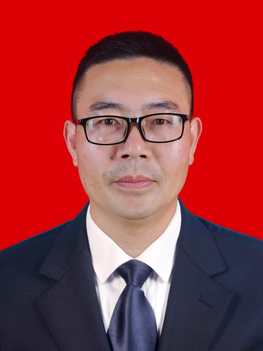 李文強(貴州鳳岡縣水務局副局長) 李文強(貴州鳳岡縣水務局副局長)