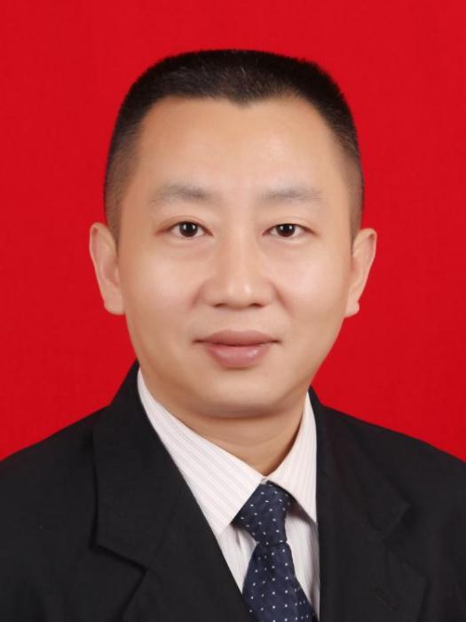 楊暉(陝西省西安市新城區城市管理和綜合執法局黨委委員、副局長) 楊暉(陝西省西安市新城區城市管理和綜合執法局黨委委員、副局長)