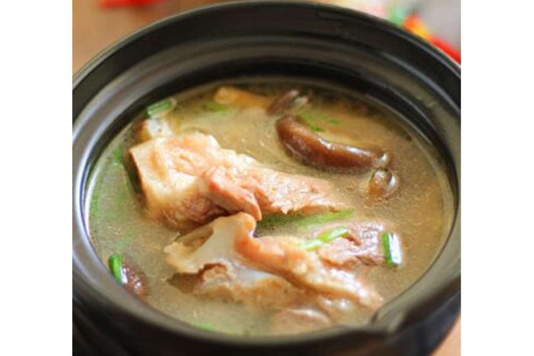 菌王骨頭湯