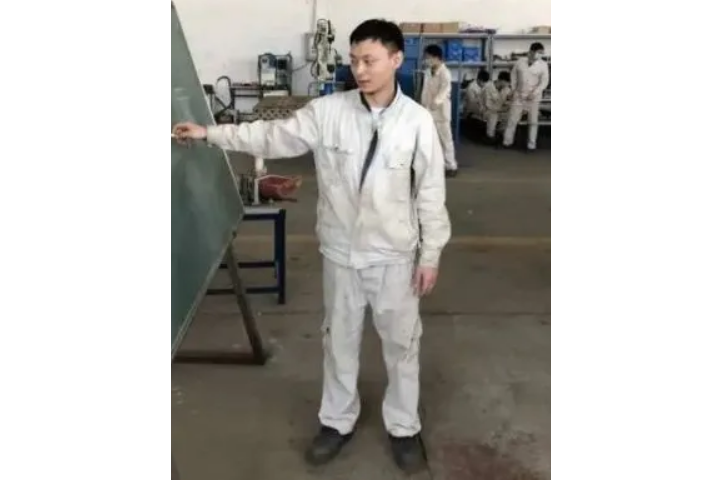 陳彬烽