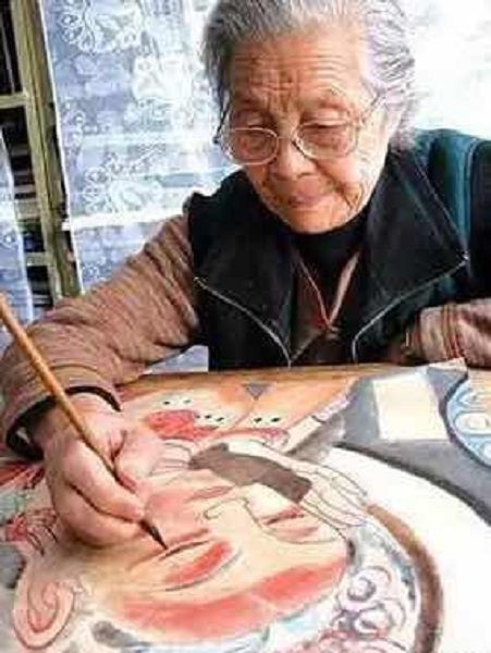 萬庚育 萬庚育