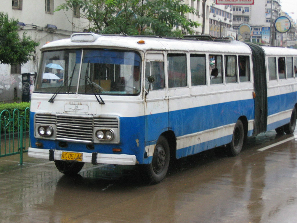 sk661型客車