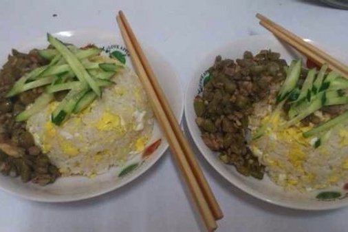 野蒜苗炒飯 野蒜苗炒飯
