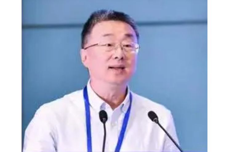 戴偉(重慶日報報業集團副總裁、新聞發言人,全國報紙自辦發行協會理事會會長) 戴偉(重慶日報報業集團副總裁、新聞發言人,全國報紙自辦發行協會理事會會長)