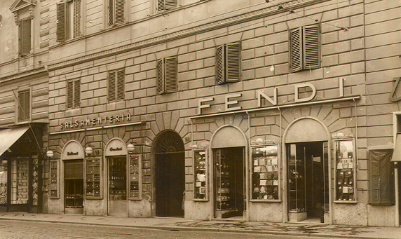 1932年位於羅馬FENDI的門店