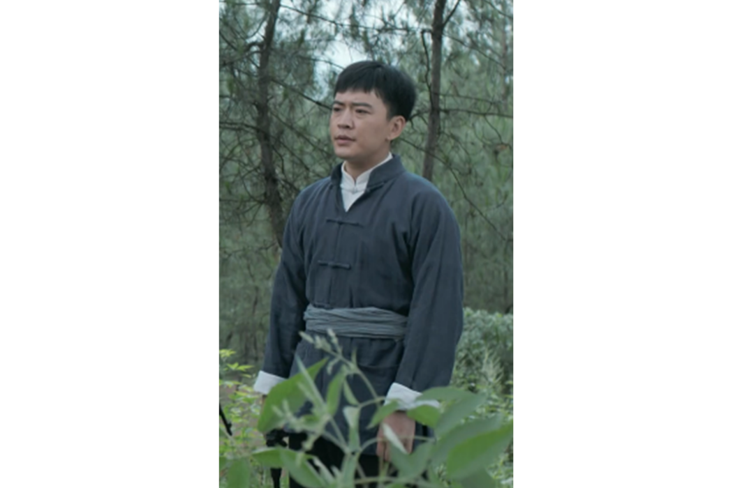 李智(戰爭劇《龍潭雙槍》中的角色) 李智(戰爭劇《龍潭雙槍》中的角色)