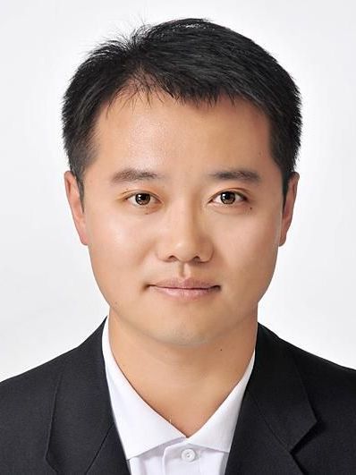 張楠(吉林大學建設工程學院極地研究中心副教授) 張楠(吉林大學建設工程學院極地研究中心副教授)