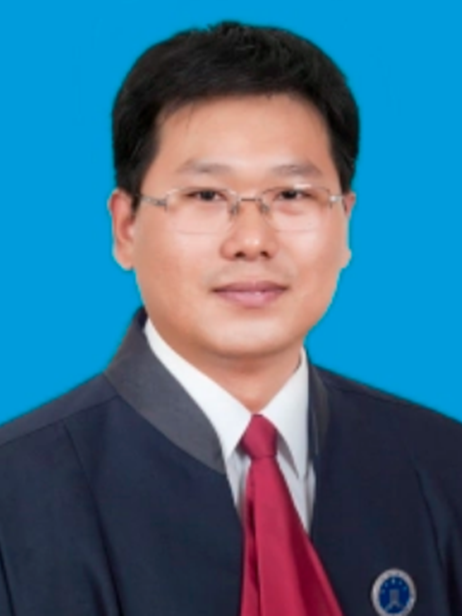 梁顯東 梁顯東