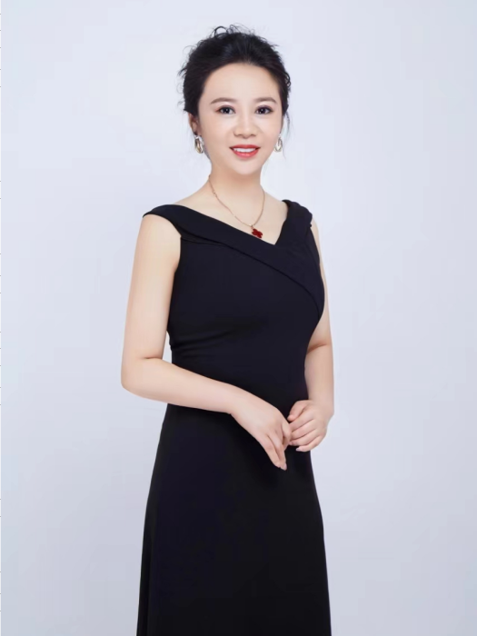 高穎(醫美設計師) 高穎(醫美設計師)