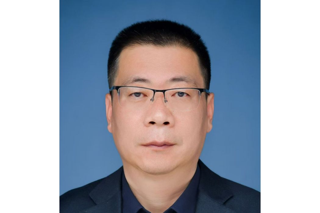 李開明(隴南師範學院黨委委員、副校長)