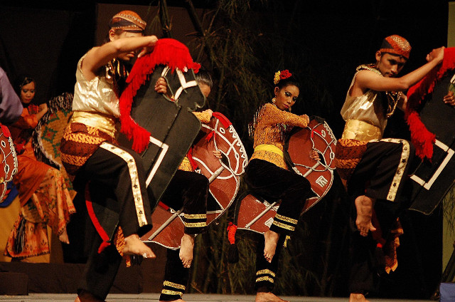 騎馬舞(馬來西亞傳統舞蹈)
