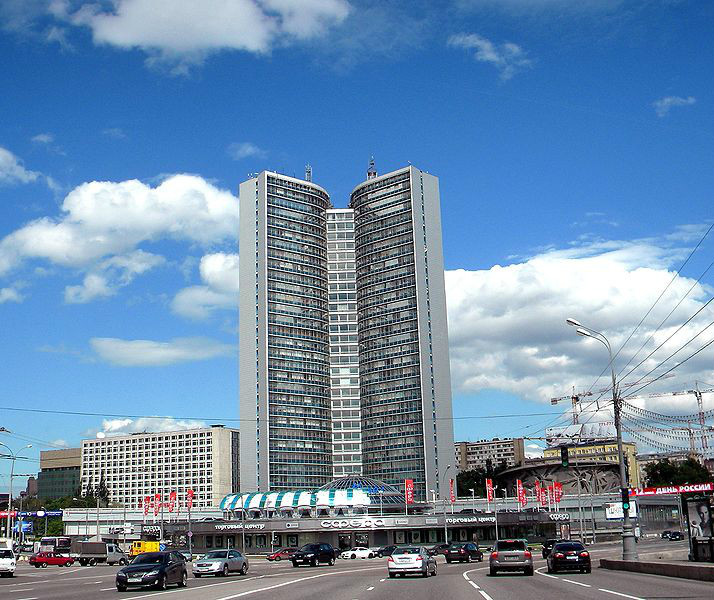 莫斯科原經互會大樓，現為莫斯科市政府大樓