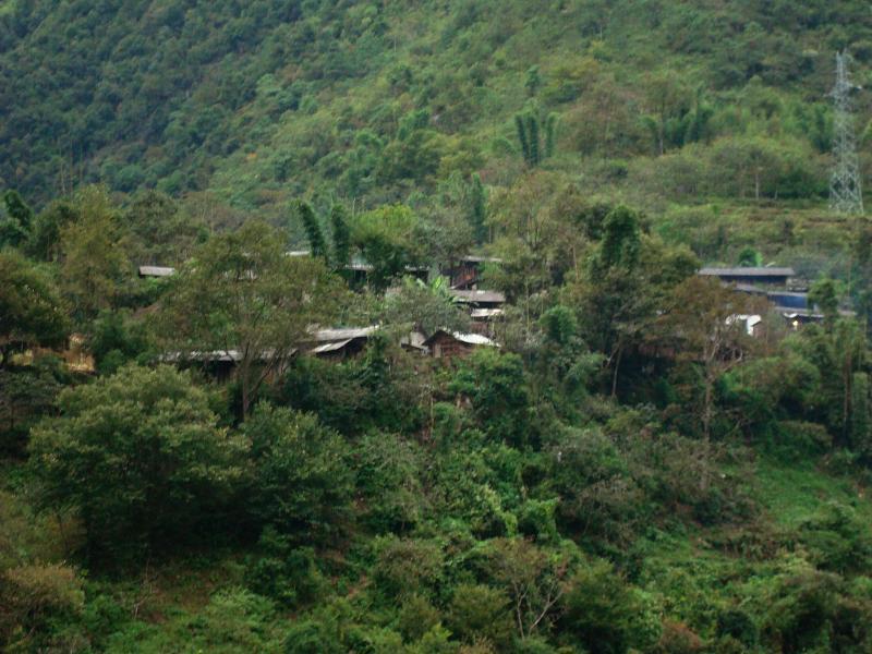 抗谷底村 抗谷底村