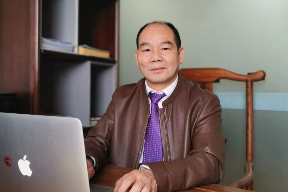 李春華(律師) 李春華(律師)