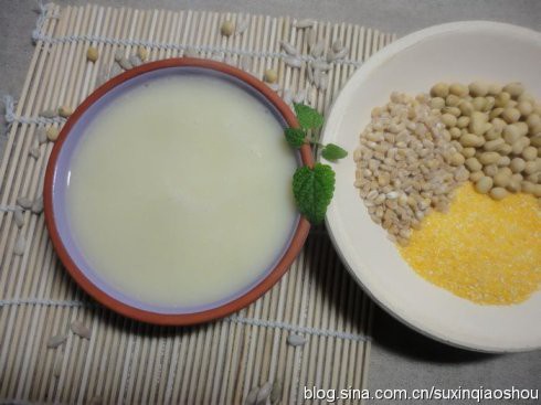 玉米小麥黃豆漿