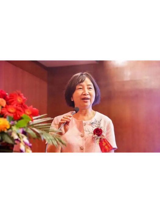 姚蘭(北京大學國際醫院麻醉科手術室主任、大外科學術委員會主任) 姚蘭(北京大學國際醫院麻醉科手術室主任、大外科學術委員會主任)