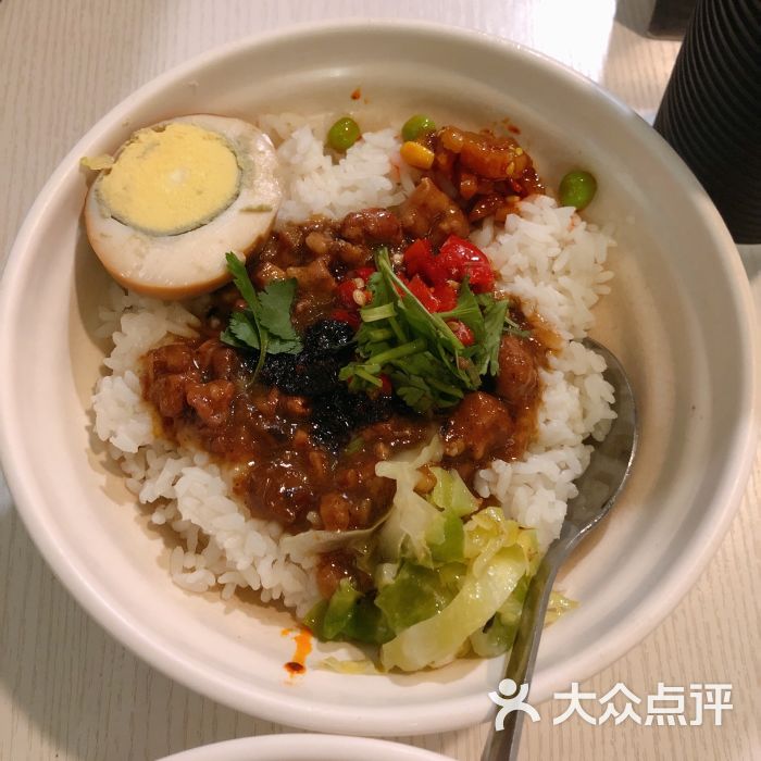 食上坊台灣滷肉飯