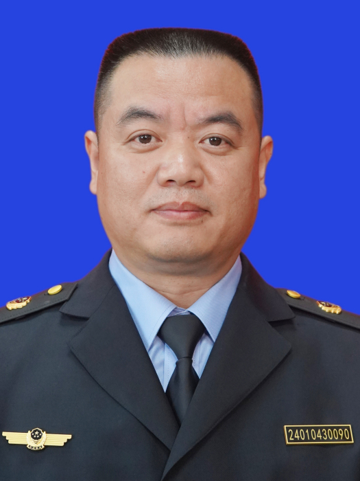 高偉(貴州省貴陽市烏當區市場監督管理局黨委書記、局長) 高偉(貴州省貴陽市烏當區市場監督管理局黨委書記、局長)