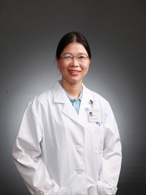 黃彩平(復旦大學附屬腫瘤醫院頭頸外科副主任醫師) 黃彩平(復旦大學附屬腫瘤醫院頭頸外科副主任醫師)